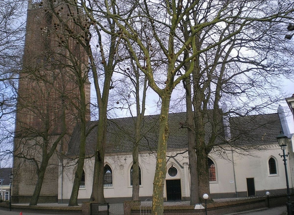 De Pleinkerk op het Plein in Houten